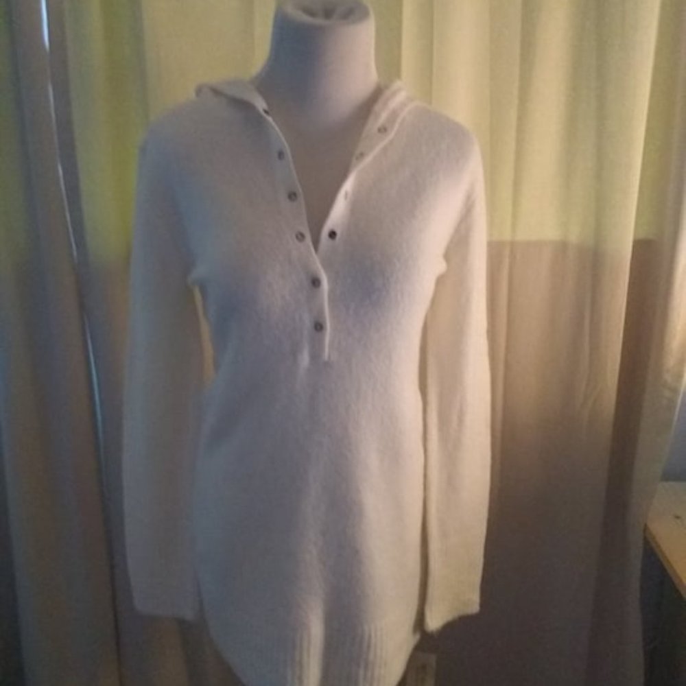 SNAP UP HOODED CREAM SWEATER XL